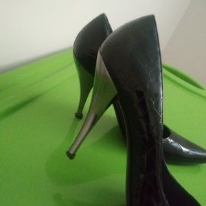 Stuart Weitzman black patent...make an offer